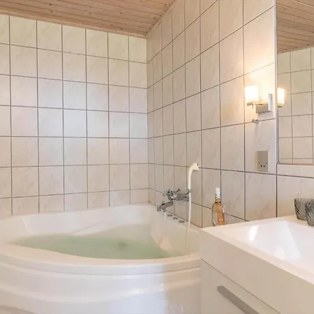 112-harboore-nautilusvej-1-c 펜션 Harboør